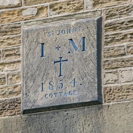 St John'S Cottage Penistone Exterior photo