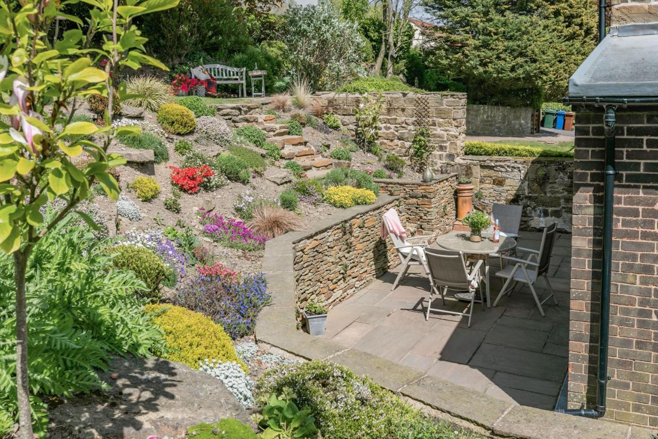 St John'S Cottage Penistone Exterior photo